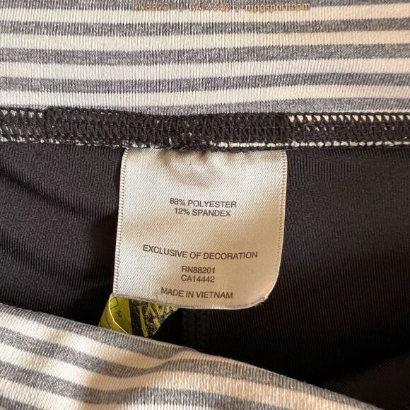 MPG Womens Shorts Large Black Biker Workout Yoga Athleisure Back Zippered Pocket - Picture 5 of 13